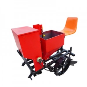 Hot Selling Potato Planter with fertilizer tank