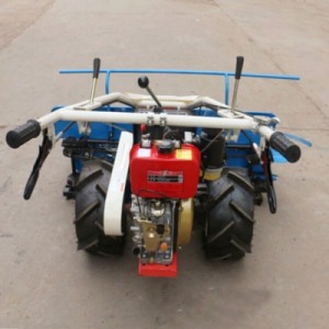 Mini Harvester Machine