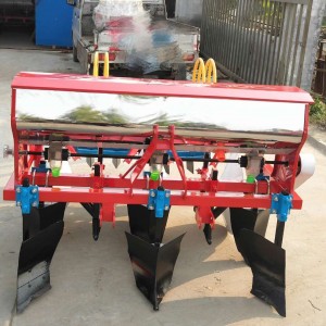 Two ridges and four lines from the fine screening seeder machine