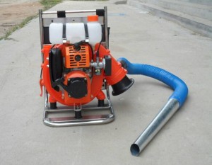 Gasolin driven cotton picker machine, cotton harvester, cotton picking machine