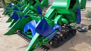 Crawler Type Mini Harvester, Mini Combine Harvester, Wheat Rice Harvester
