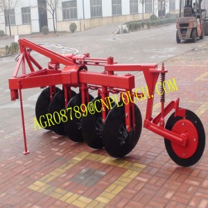hydraulic reversible plow