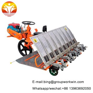 Self-propelled rice transplanter