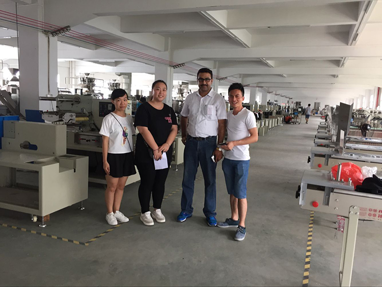 1545721283477309.jpg 农机客户来访.jpg